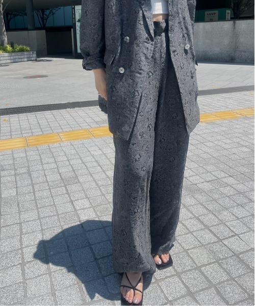 セール】MEDI LILY JACQUARD STRAIGHT PANTS（その他パンツ）｜Ameri