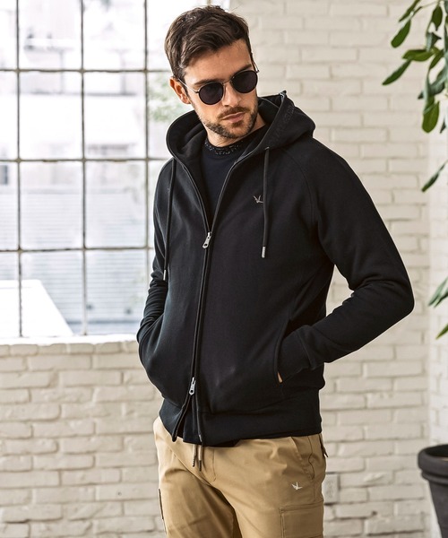 1PIU1UGUALE3 RELAX ウノピゥウノウグァーレトレ リラックス ライン