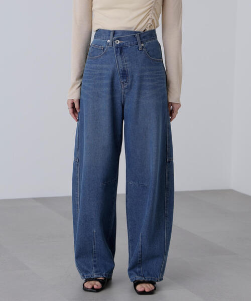 FREE'S MART（フリーズマート）の「◆アシメベルトコクーンデニム（デニムパンツ・レディース・グレー系その他/ブルー系その他・MEDIUM/X-SMALL/SMALL）」の20枚目の写真