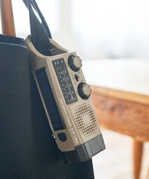 RELAX（リラックス）の「RELAX リラックス EMERGENCY CARABINER RADIO エマージェンシー カラビナラジオ（生活家電）」