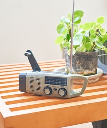 RELAX（リラックス）の「RELAX リラックス EMERGENCY CARABINER RADIO エマージェンシー カラビナラジオ（生活家電）」