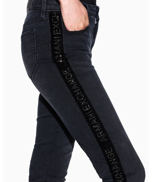 A|X アルマーニ エクスチェンジ】サイドロゴテープ ブラックデニム