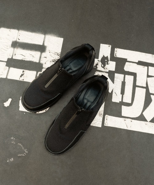 cii（シー）の「Vibram sole zip sneaker / ビブラムソールジップスニーカー（スニーカー・メンズ・ブラック・X-SMALL/SMALL/MEDIUM/LARGE）」の6枚目の写真