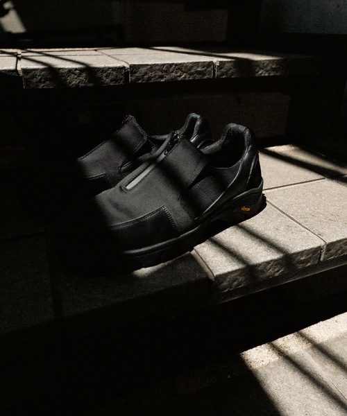 cii（シー）の「Vibram sole zip sneaker / ビブラムソールジップスニーカー（スニーカー・メンズ・ブラック・X-SMALL/SMALL/MEDIUM/LARGE）」の8枚目の写真