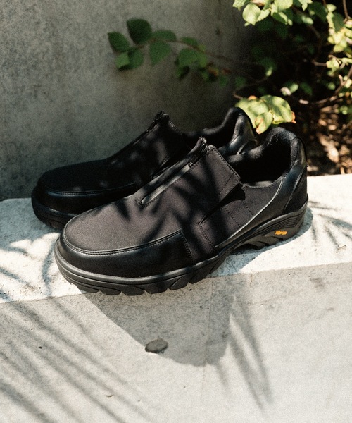 Vibram sole zip sneaker（スニーカー）｜cii（シー）の