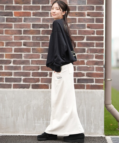 RVCA(ルーカ)の「RVCA/ルーカ スウェット バックプリントトレーナー BF044-P01(スウェット・レディース・ホワイト/ブラック/グレー・S/M)」の14枚目の写真