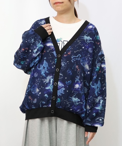 ScoLar（スカラー）の「153629：星座柄×無地リバーシブルカーディガン（Tシャツ/カットソー・レディース・ネイビー/ブラック・M）」の17枚目の写真