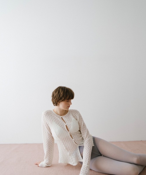 DRWCYS（ドロシーズ）の「２ＷＡＹレーストップス（シャツ/ブラウス・レディース・ブラック/アイボリー・FREE）」の22枚目の写真