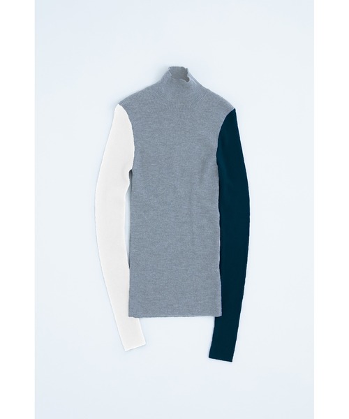 ENFOLD（エンフォルド）の「カラースリーブ ハイネックプルオーバー（ニット/セーター・レディース・チャコールグレー/杢グレー・38）」の9枚目の写真