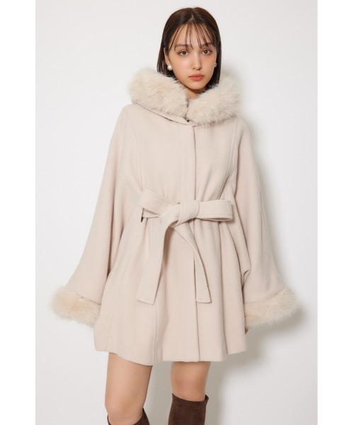 rienda（リエンダ）の「ウールMIXフードポンチョコート 秋服 冬服（ポンチョ・レディース・グレー/ブラック/ライトベージュ/ブラウン・SMALL/MEDIUM）」の22枚目の写真