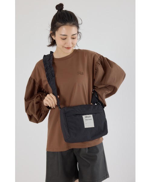 RODEO CROWNS WIDE BOWL（ロデオクラウンズワイドボウル）の「パフギャザーショルダー（ショルダーバッグ・レディース・ブラック/グリーン/ライトブルー/ブラウン系その他・FREE）」の2枚目の写真