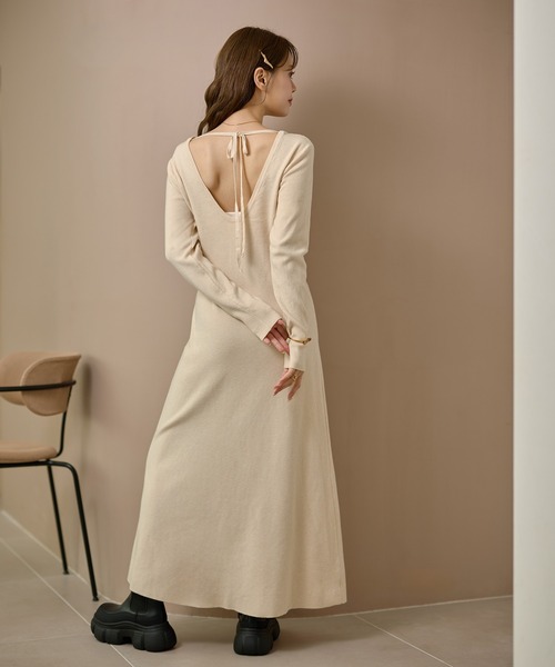 LAULEN（ローレン）の「back open ribbon knit one piece /バックオープンリボンロングニットワンピース（ワンピース・レディース・ブラウン/グレー/アイボリー/ブラック・FREE）」の7枚目の写真
