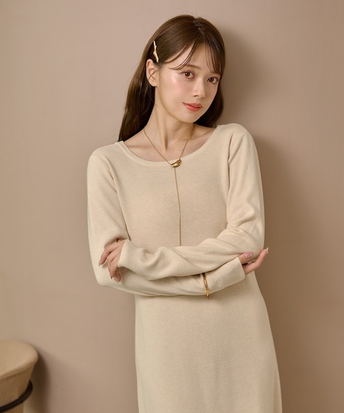 LAULEN（ローレン）の「back open ribbon knit one piece /バックオープンリボンロングニットワンピース（ワンピース・レディース・ブラウン/グレー/アイボリー/ブラック・FREE）」の9枚目の写真