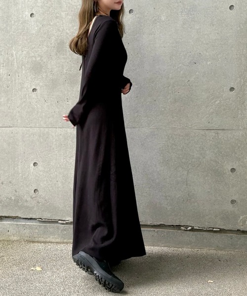 LAULEN（ローレン）の「back open ribbon knit one piece /バックオープンリボンロングニットワンピース（ワンピース・レディース・ブラウン/グレー/アイボリー/ブラック・FREE）」の18枚目の写真
