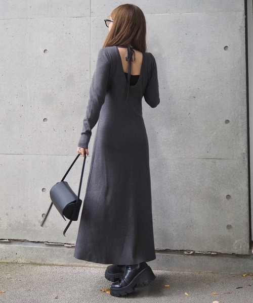 LAULEN（ローレン）の「back open ribbon knit one piece /バックオープンリボンロングニットワンピース（ワンピース・レディース・ブラウン/グレー/アイボリー/ブラック・FREE）」の22枚目の写真