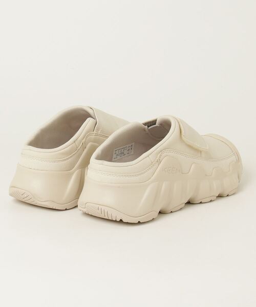 KEEN（キーン）の「HYPOWSER WRAP / ハイパウザー ラップ / レディース スリッポン スニーカー（スニーカー・レディース・アイボリー・22.5cm/23cm/23.5cm/24cm/24.5cm/25cm/25.5cm/26cm/26.5cm/27cm）」の2枚目の写真