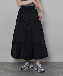 J by blue（ジェイバイブルー）の「《新色追加》ランダムタックバルーンスカート（スカート）」