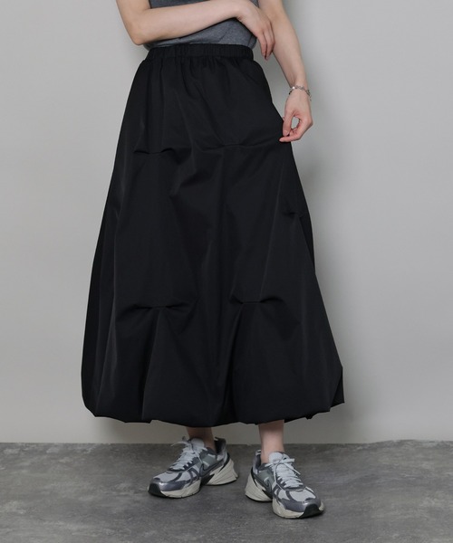 【タグ付新品未使用】バルーンヘムタックスカート LOHEN チャコールグレー36 ランダムタックバルーンスカート（スカート）｜J by blue