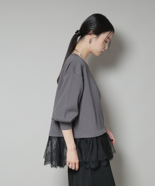 NANO universe（ナノユニバース）の「裾レースコンビペプラムカットトップス（Tシャツ/カットソー・レディース・ホワイト/グレー/ブラック・FREE）」の12枚目の写真