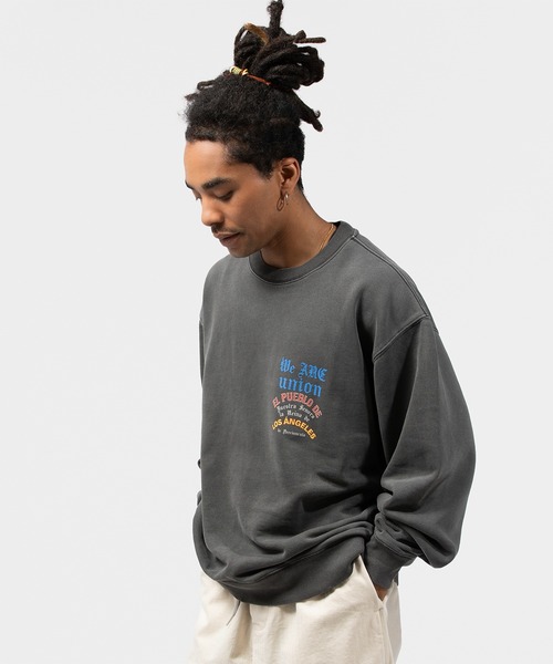 UNION（UNION TOKYO）（ユニオン）の「UNION TOKYO WE ARE CREWNECK ユニオントーキョー スウェット（スウェット・メンズ・ブラウン/ブラック・MEDIUM/SMALL/LARGE/X-LARGE/XX-LARGE）」の2枚目の写真