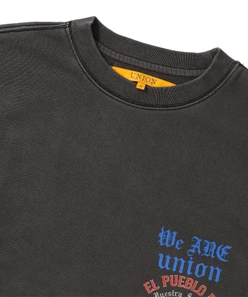 UNION（UNION TOKYO）（ユニオン）の「UNION TOKYO WE ARE CREWNECK ユニオントーキョー スウェット（スウェット・メンズ・ブラウン/ブラック・MEDIUM/SMALL/LARGE/X-LARGE/XX-LARGE）」の3枚目の写真