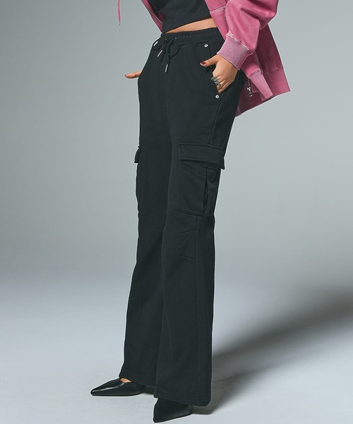 X-girl(エックスガール)の「CARGO POCKET FLARE SWEAT PANTS(スウェットパンツ・レディース・アッシュ/ブラック・S/M)」の17枚目の写真