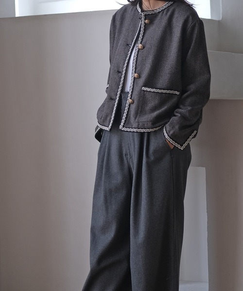 AKTE（アクテ）の「ツイードジャケット（ノーカラージャケット・レディース・アイボリー/チャコールグレー・FREE）」の9枚目の写真