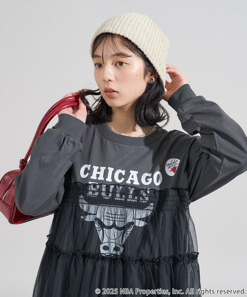FREAK'S STORE(フリークスストア)の「NBAチュールフリル ロンT(Tシャツ/カットソー・レディース・チャコールグレー/オフホワイト/ライトグレー・フリ-)」の1枚目の写真
