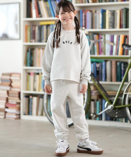 RVCA(ルーカ)の「RVCA/ルーカ ARCH COLLEGE SWEAT PANTS キッズ ロンパン BF046-730(その他パンツ・キッズ・グレー/ブラック・130cm/140cm/150cm)」の14枚目の写真