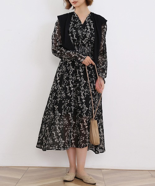 ReRe(リリ)の「花柄フレアシフォンワンピース(ワンピース・レディース・ブラック/オフホワイト/ブラック系その他/ホワイト系その他・FREE/LARGE)」の20枚目の写真