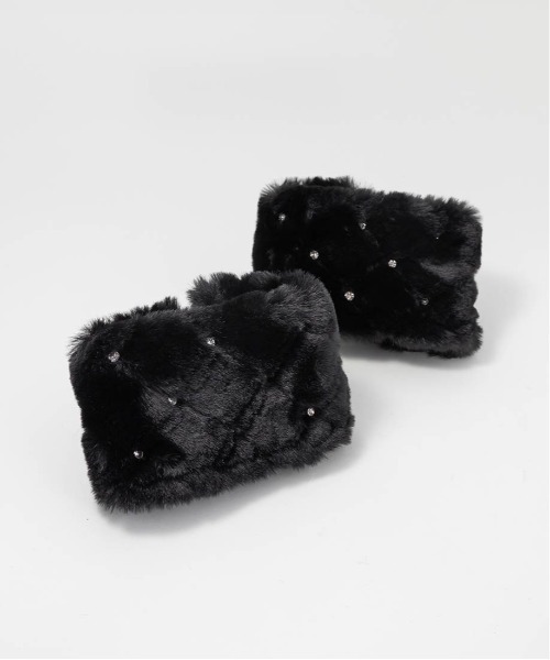 RANDA（ランダ）の「2WAY ビジュー×キルティングファームートンブーツ（ブーツ・レディース・ブラック/アイボリー/グレイッシュベージュ・S/M/L/LL）」の7枚目の写真