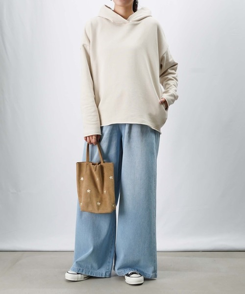 LUCA/LADY LUCK LUCA(ルカ/レディラックルカ)の「LC/LLL 裏毛コクーンパーカー【セットアップ着用可】(パーカー・レディース・ブラック/グレー/ライトベージュ・FREE)」の10枚目の写真