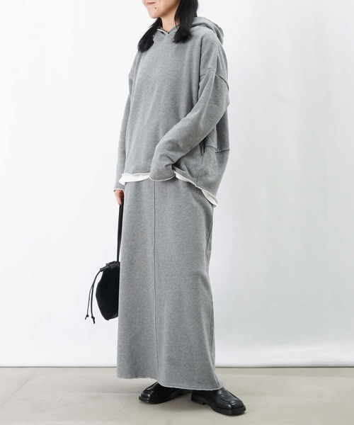 LUCA/LADY LUCK LUCA(ルカ/レディラックルカ)の「LC/LLL 裏毛コクーンパーカー【セットアップ着用可】(パーカー・レディース・ブラック/グレー/ライトベージュ・FREE)」の14枚目の写真