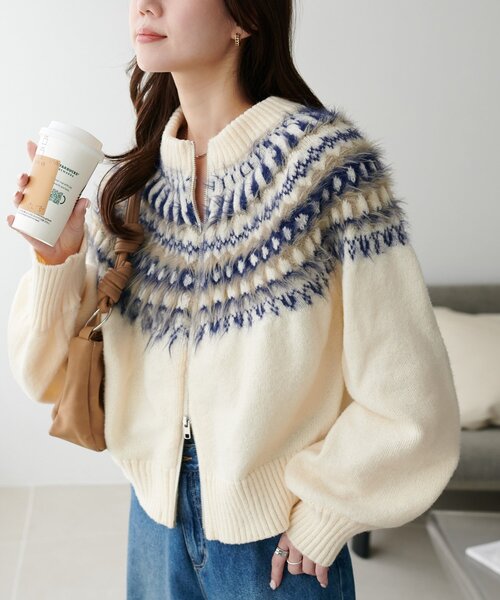 DISCOAT(ディスコート)の「【WEB限定】求心柄Wジッププルオーバー(カーディガン/ボレロ・レディース・ネイビー/ブラウン/アイボリー・FREE)」の2枚目の写真