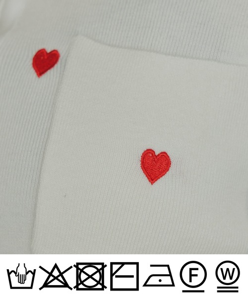 PICCIN PERLA(ピッチンペルラ)の「ハート刺繍カーディガン(カーディガン/ボレロ・レディース・オフホワイト/ブラック/ラベンダー/レッド・M)」の10枚目の写真