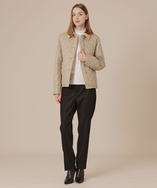 MACKINTOSH LONDON（マッキントッシュ ロンドン）の「【婦人画報11月号掲載】【Tilbury/ティルベリー】エアリーキルティングショートコート（ステンカラーコート・レディース・ブラック/ワイン/ベージュ・38/40）」の6枚目の写真