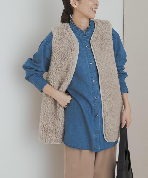 URBAN RESEARCH DOORS(アーバンリサーチドアーズ)の「デニムフリルスタンドシャツ(シャツ/ブラウス・レディース・ワンウォッシュ/インディゴブルー・MEDIUM)」の1枚目の写真