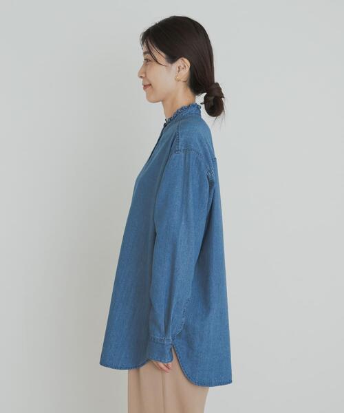 URBAN RESEARCH DOORS(アーバンリサーチドアーズ)の「デニムフリルスタンドシャツ(シャツ/ブラウス・レディース・ワンウォッシュ/インディゴブルー・MEDIUM)」の11枚目の写真