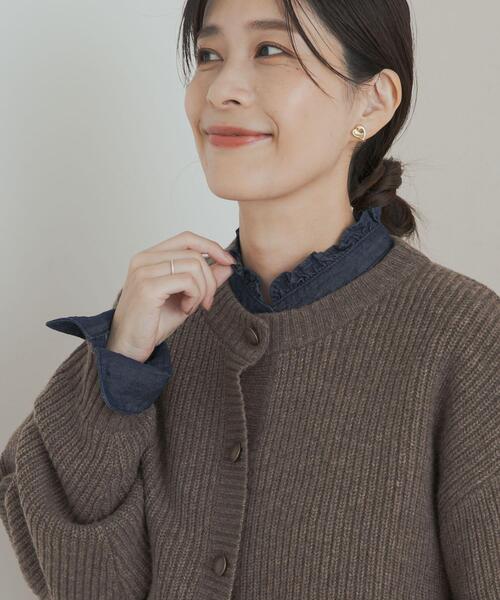 URBAN RESEARCH DOORS(アーバンリサーチドアーズ)の「デニムフリルスタンドシャツ(シャツ/ブラウス・レディース・ワンウォッシュ/インディゴブルー・MEDIUM)」の19枚目の写真
