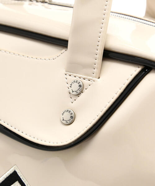 AVIREX（アヴィレックス）の「《WEB&DEPOT限定》ENAMEL BOSTON BAG/エナメルボストンバッグ（ボストンバッグ・レディース・ブラック/アイボリー・F）」の8枚目の写真