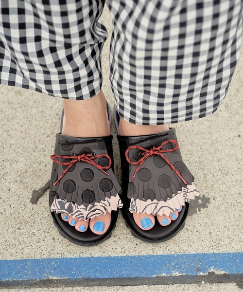 JUCO.（ジュコ）の「ホールサンダル（サンダル・レディース・ベージュ/ブラック・22.5cm/23.5cm/24.5cm/25.5cm/26.5cm）」の21枚目の写真