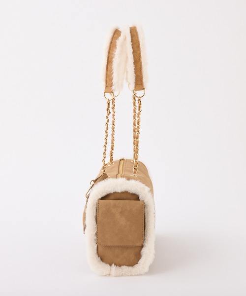 one after another NICE CLAUP（ワンアフターアナザーナイスクラップ）の「ムートンエンボスバッグ（ボストンバッグ・レディース・グレー/ブラック/キャメル・FREE）」の12枚目の写真