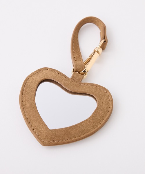 one after another NICE CLAUP（ワンアフターアナザーナイスクラップ）の「ムートンエンボスバッグ（ボストンバッグ・レディース・グレー/ブラック/キャメル・FREE）」の5枚目の写真