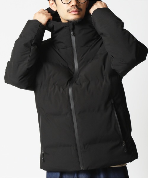 ARCADE（アーケード）の「シームレス 防風撥水ストレッチ加工 ファイバーダウン フードジャケット（ダウンジャケット/コート・メンズ・チャコールグレー/ブラック/カーキ・LL/L/M）」の4枚目の写真