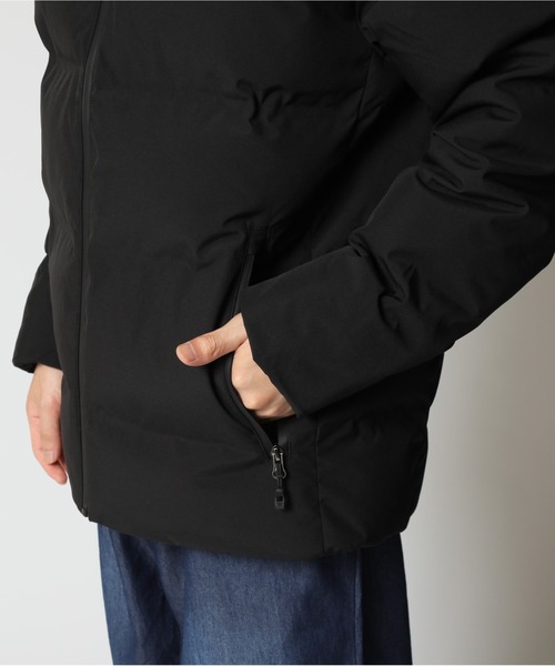 ARCADE（アーケード）の「シームレス 防風撥水ストレッチ加工 ファイバーダウン フードジャケット（ダウンジャケット/コート・メンズ・チャコールグレー/ブラック/カーキ・LL/L/M）」の6枚目の写真