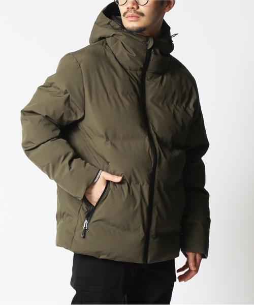 ARCADE（アーケード）の「シームレス 防風撥水ストレッチ加工 ファイバーダウン フードジャケット（ダウンジャケット/コート・メンズ・チャコールグレー/ブラック/カーキ・LL/L/M）」の17枚目の写真