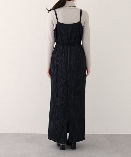 natural couture(ナチュラルクチュール)の「【WEB限定】流線ストライプナローワンピース(ワンピース・レディース・ネイビー/ブラウン/ブラック・FREE)」の7枚目の写真