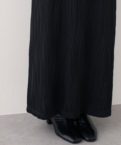 natural couture(ナチュラルクチュール)の「【WEB限定】流線ストライプナローワンピース(ワンピース・レディース・ネイビー/ブラウン/ブラック・FREE)」の20枚目の写真