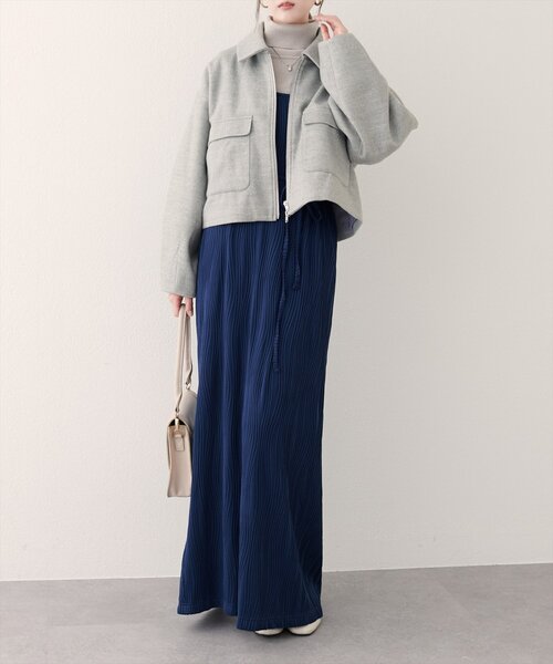 natural couture(ナチュラルクチュール)の「【WEB限定】流線ストライプナローワンピース(ワンピース・レディース・ネイビー/ブラウン/ブラック・FREE)」の11枚目の写真