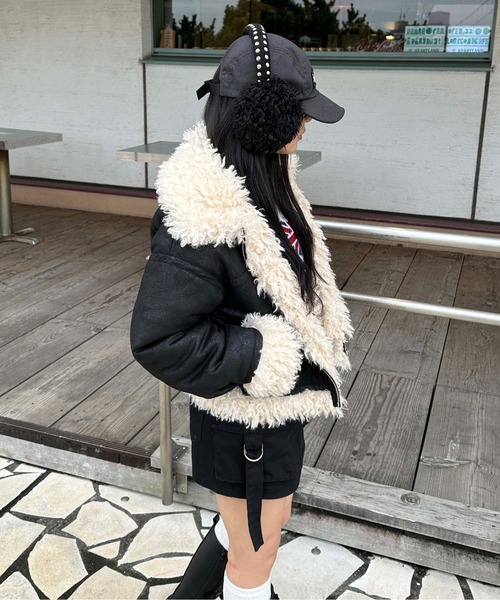 sedacle girl(セダクルガール)の「フェイクムートンショートブルゾン(その他アウター・レディース・ダークブラウン/ブラック・FREE)」の10枚目の写真